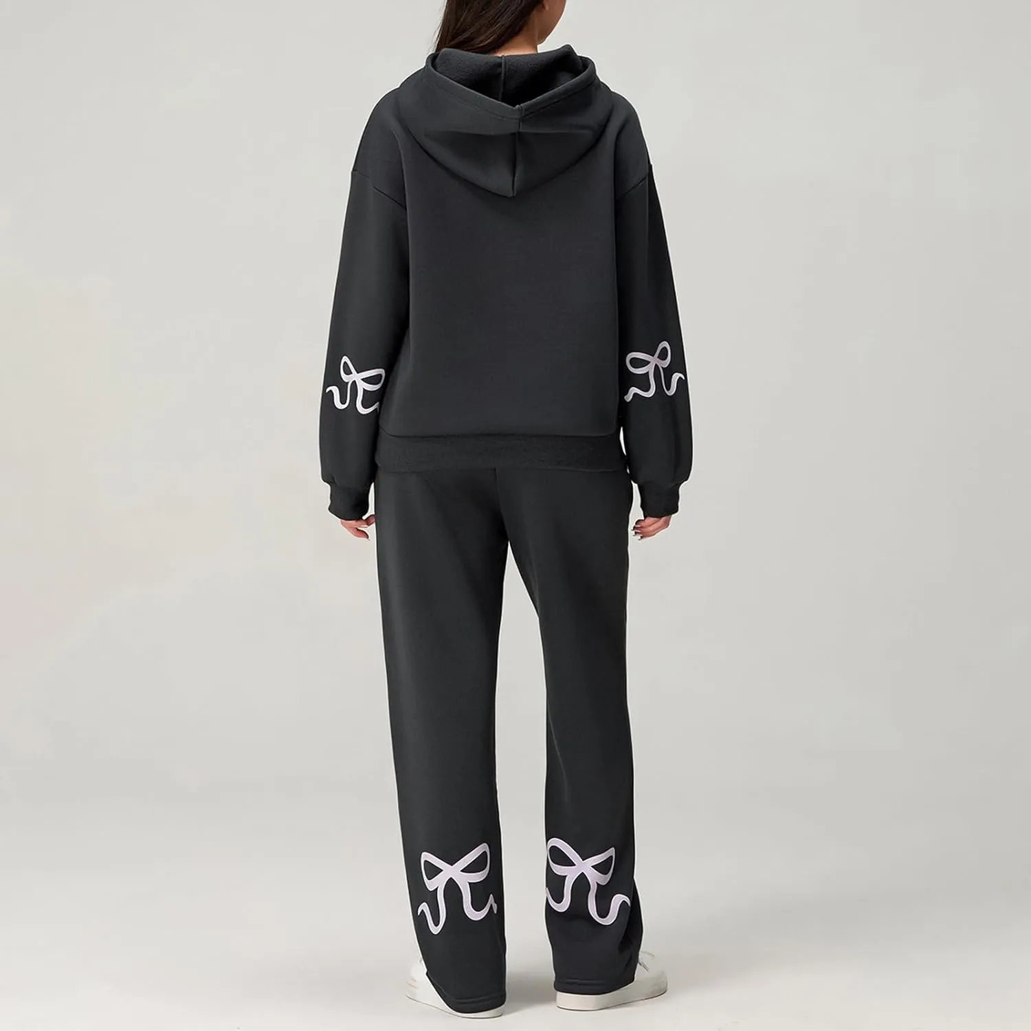 2 Piece Outfits for Women Bow Print Long Sleeve Oversized Hoodie Wide Leg Sweatpants with Pockets Sweatsuit Sets