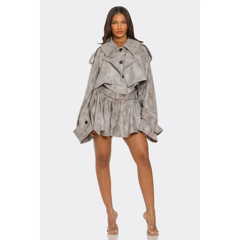 Cropped Trench Set