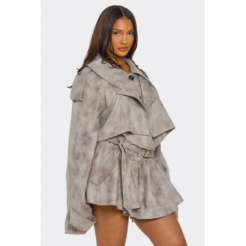 Cropped Trench Set