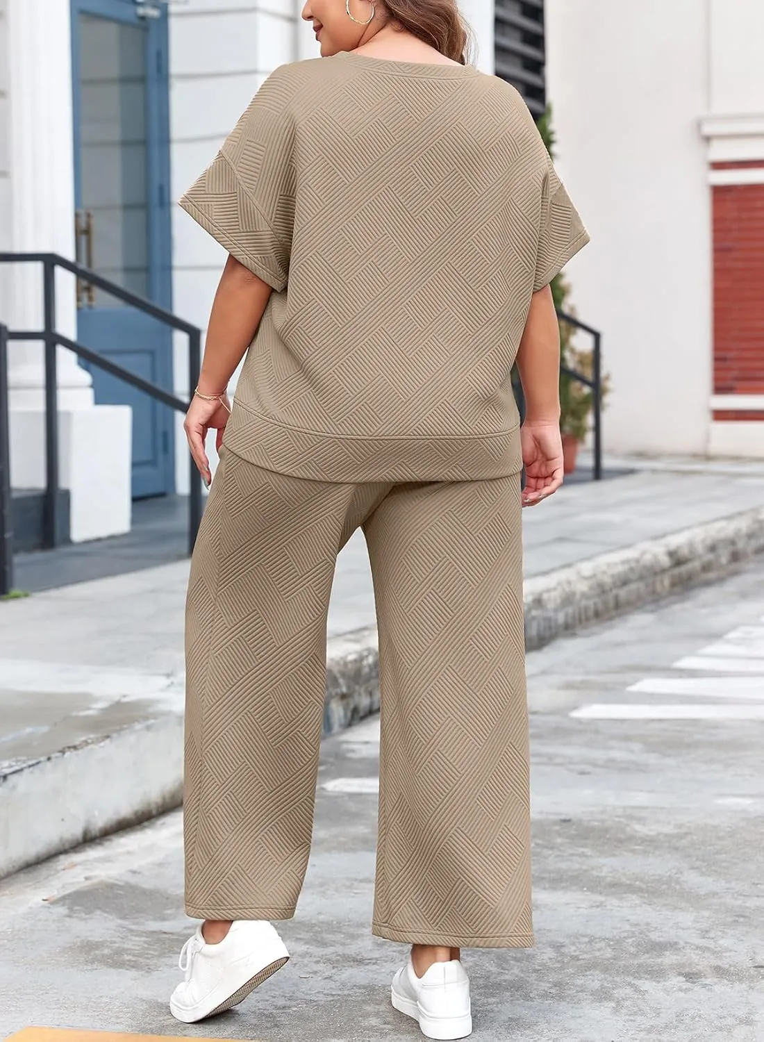 Eytino Womens Plus Size Sweatsuits Casual Short Sleeve Tops High Waist Wide Leg Pants 2 Piece Tracksuit Lounge Sets(1X-5X)