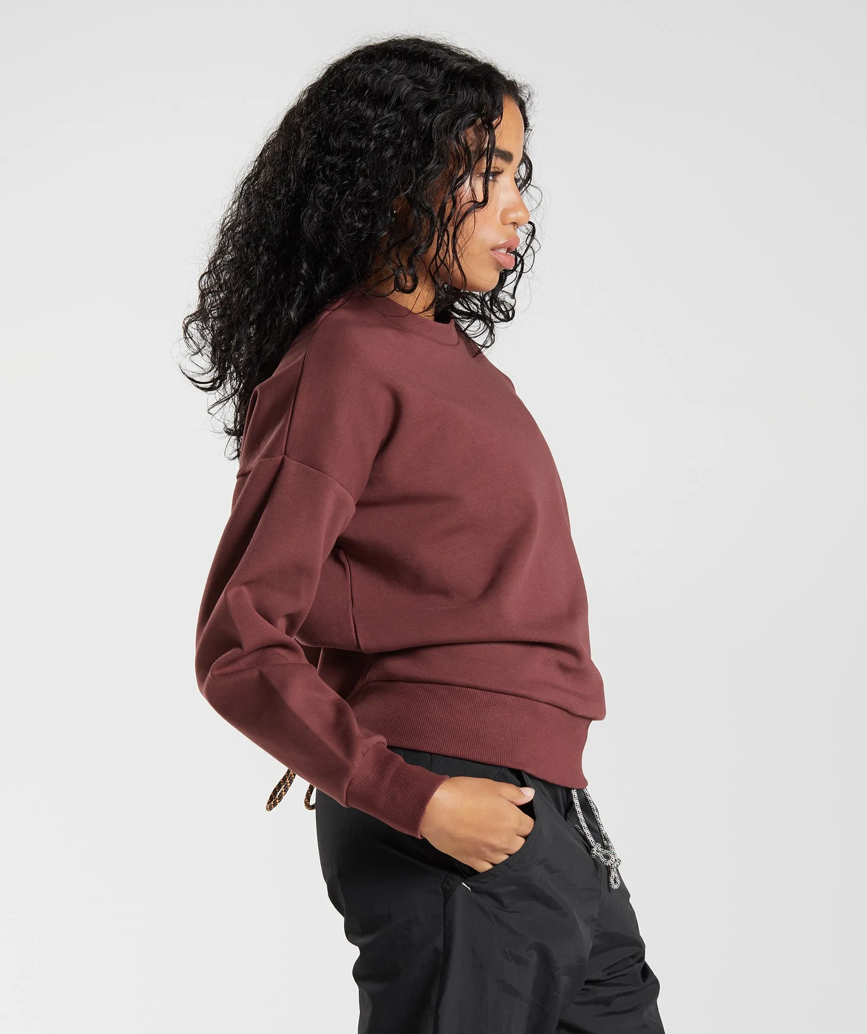 Gymshark Retake Sweat Crew - Cherry Brown
