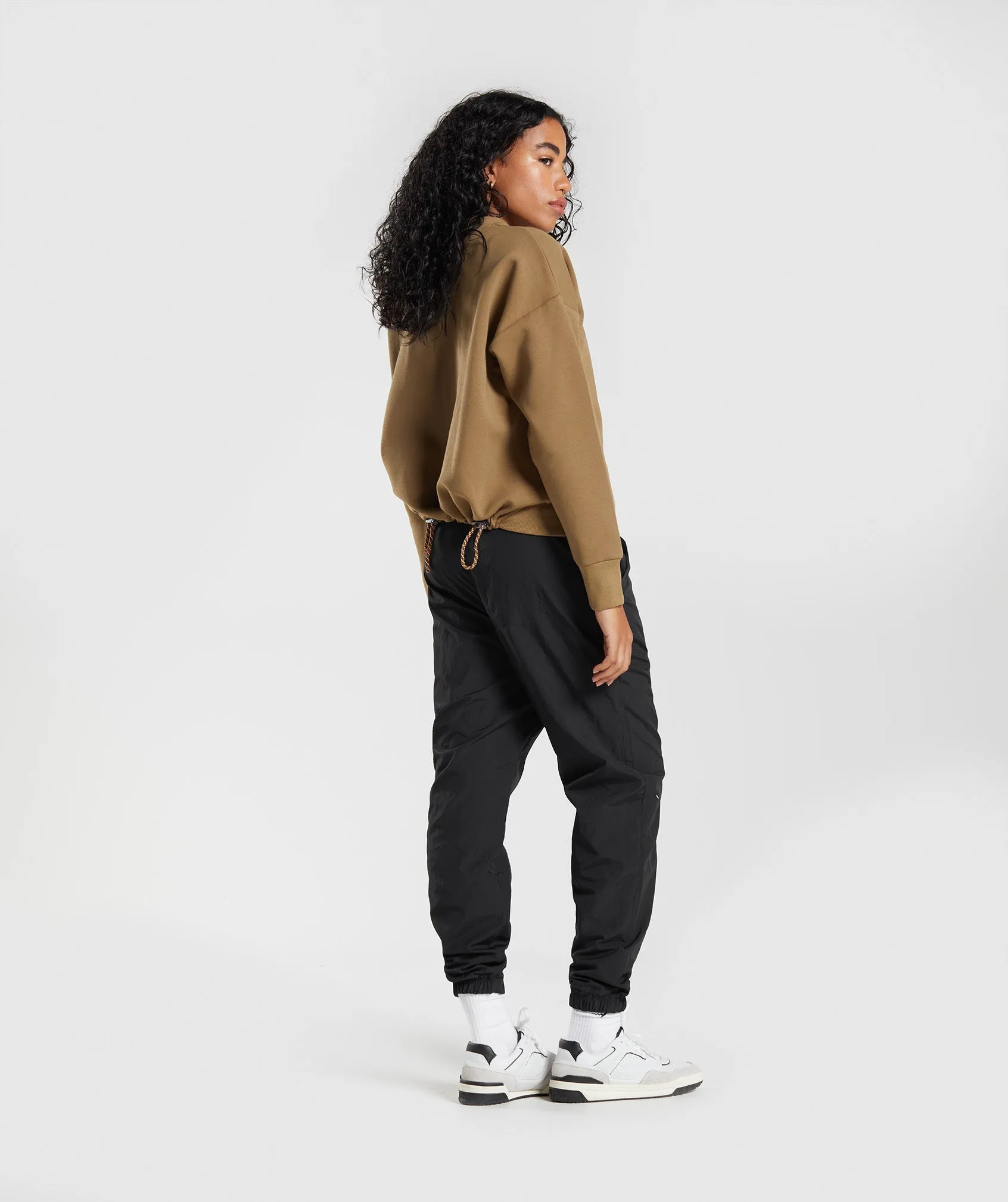 Gymshark Retake Sweat Crew - Puddle Brown