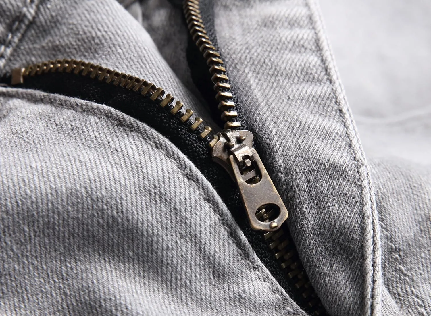 Men's Slim Fashion Ripped Straight Holes Stretchy Jeans