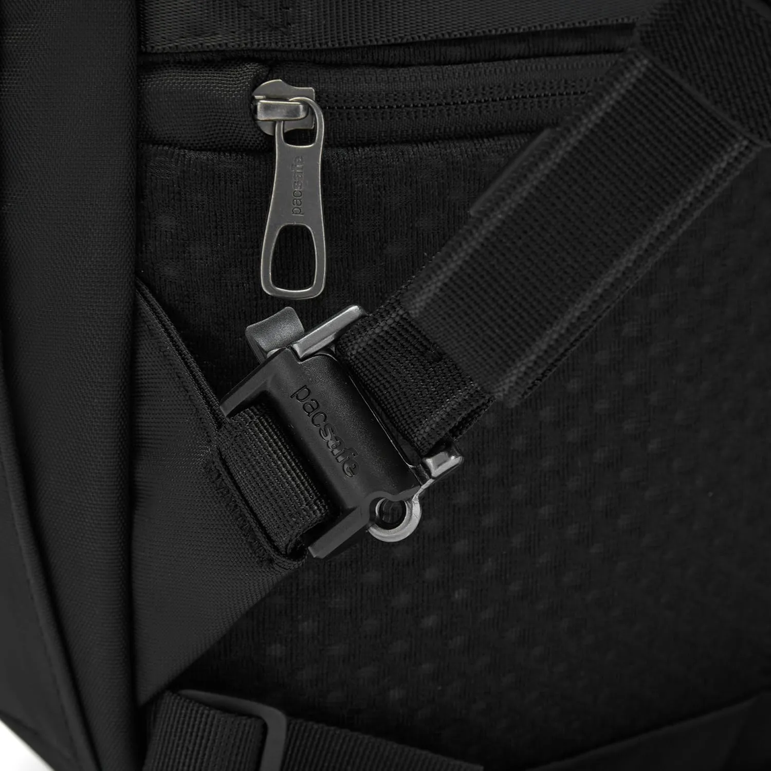 Pacsafe V 16L All-around backpack